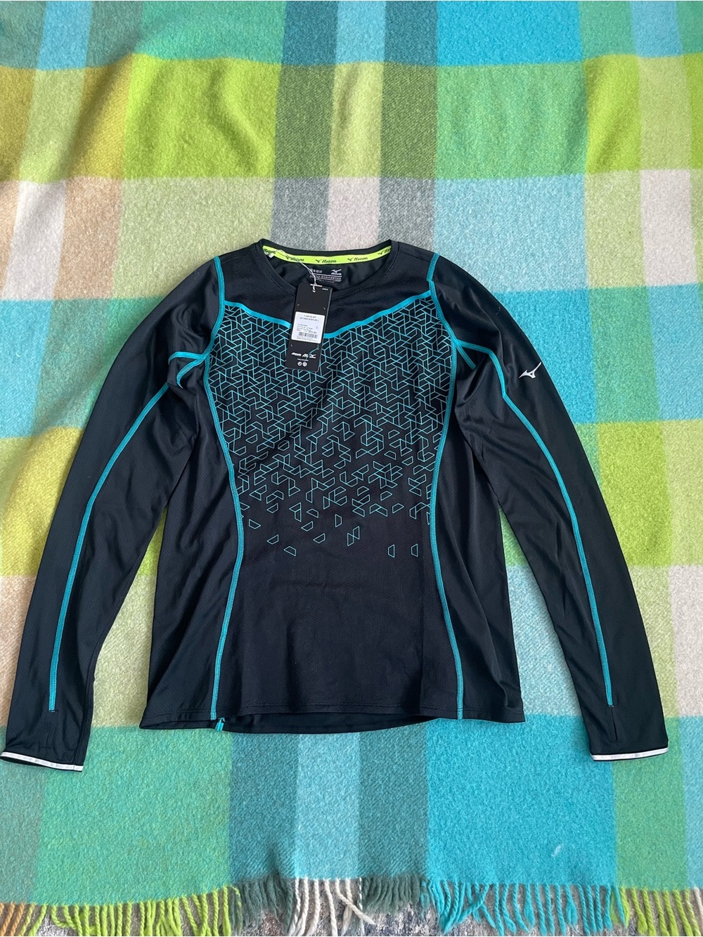 Mizuno Japan Engineered Training Breath Thermo Long Sleeve Shirt Women’s